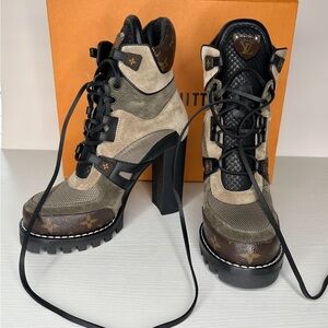 NEW Louis Vuitton star Trail Ankle Boot size EUR 37.5